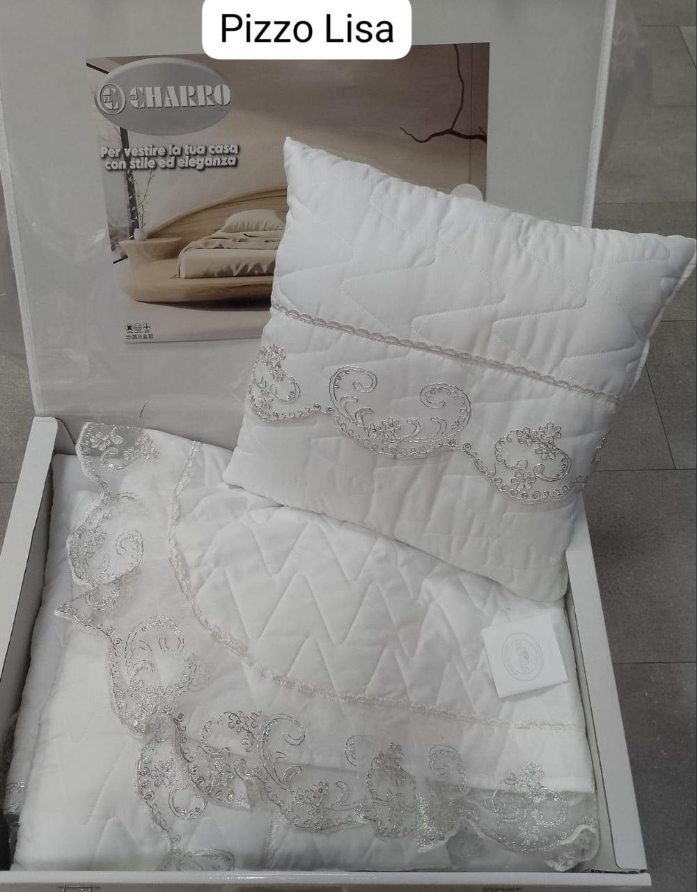 Trapuntino Charro con Maxi Pizzo: Eleganza e Comfort per la Tua Camera da Letto