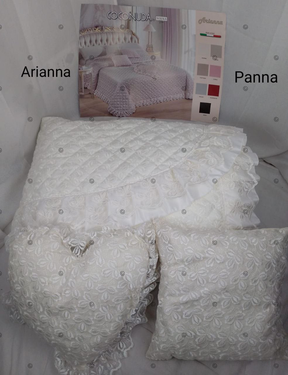 Trapuntino con Tutto Macramè e Organza Ricamato