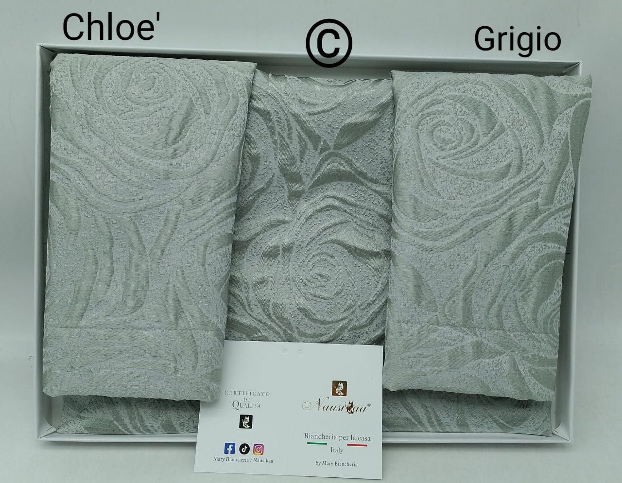 Tris centri con disegni jacquard