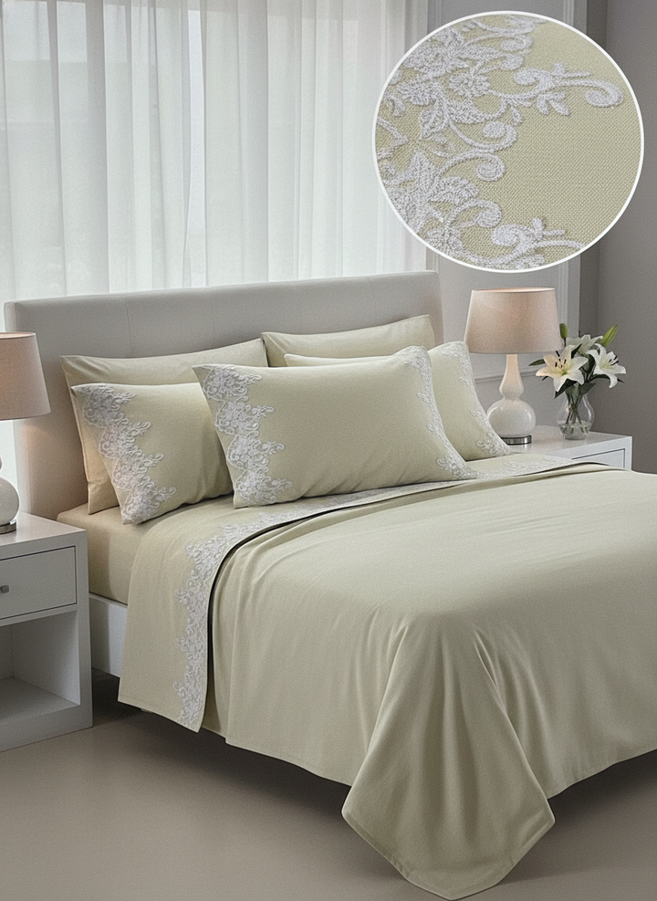 Lenzuola a Tinta Unita con Balza e Pizzo in Organza Macramè