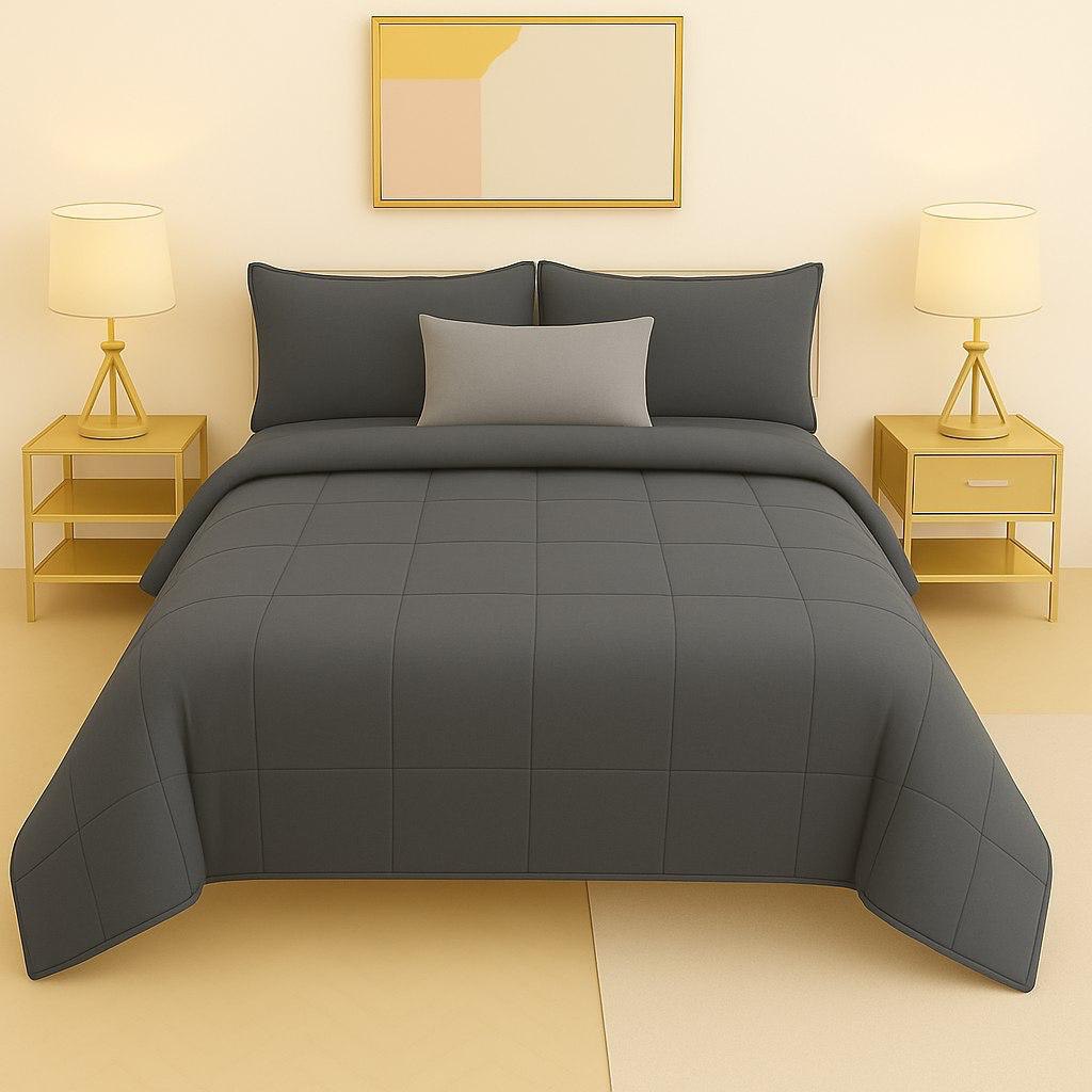 Trapunta Matrimoniale Velvet velluto "Langhe" - L'Abbraccio Austero ed Elegante