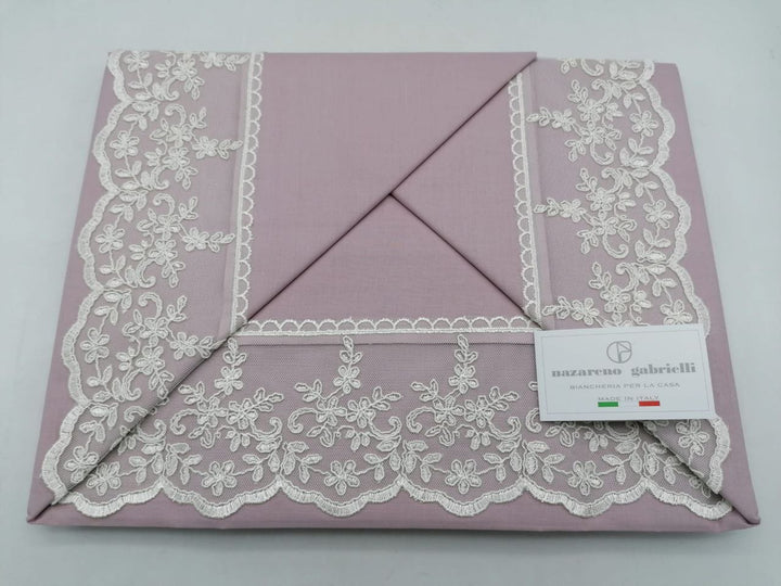 Completo Lenzuola Nazareno Gabrielli in Cotone con Elegante Balza in Tulle e Raffinato Macramè